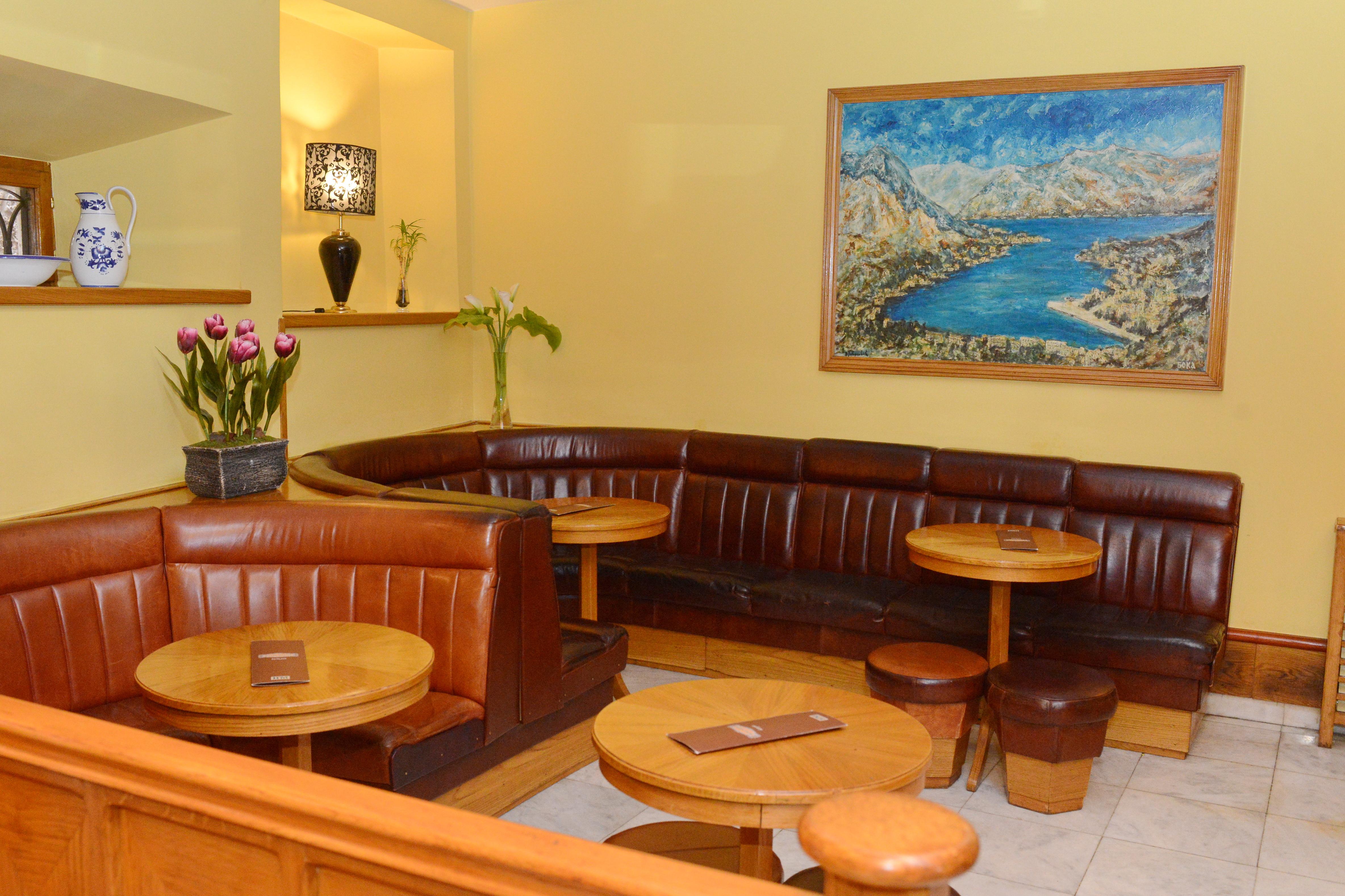Hotel Marija Котор Екстериор снимка